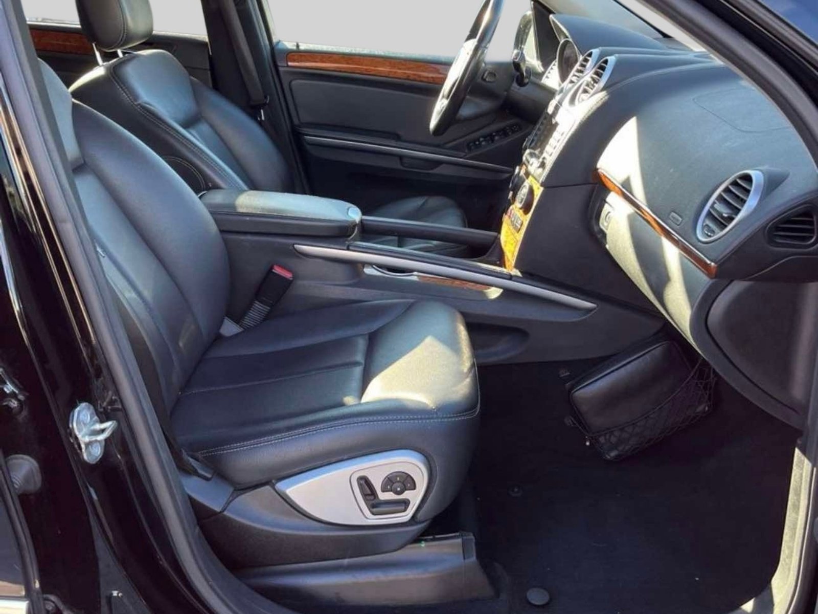 Used 2008 Mercedes-Benz GL 450 4MATIC image 3