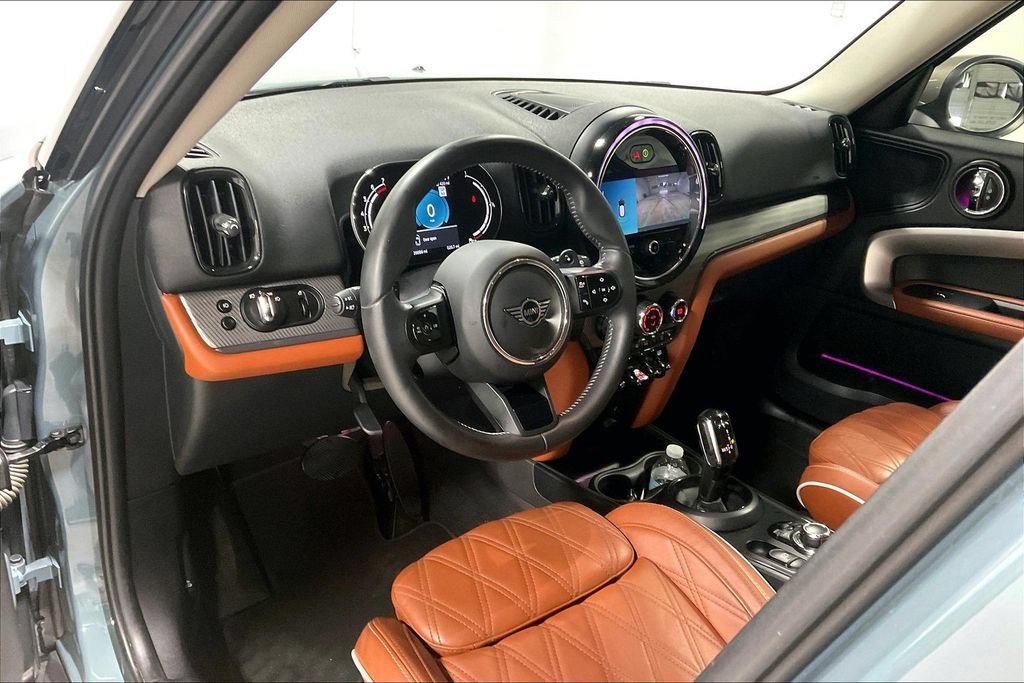 Used 2023 MINI Cooper Countryman S w/ Signature Upholstery Package FWD image 16