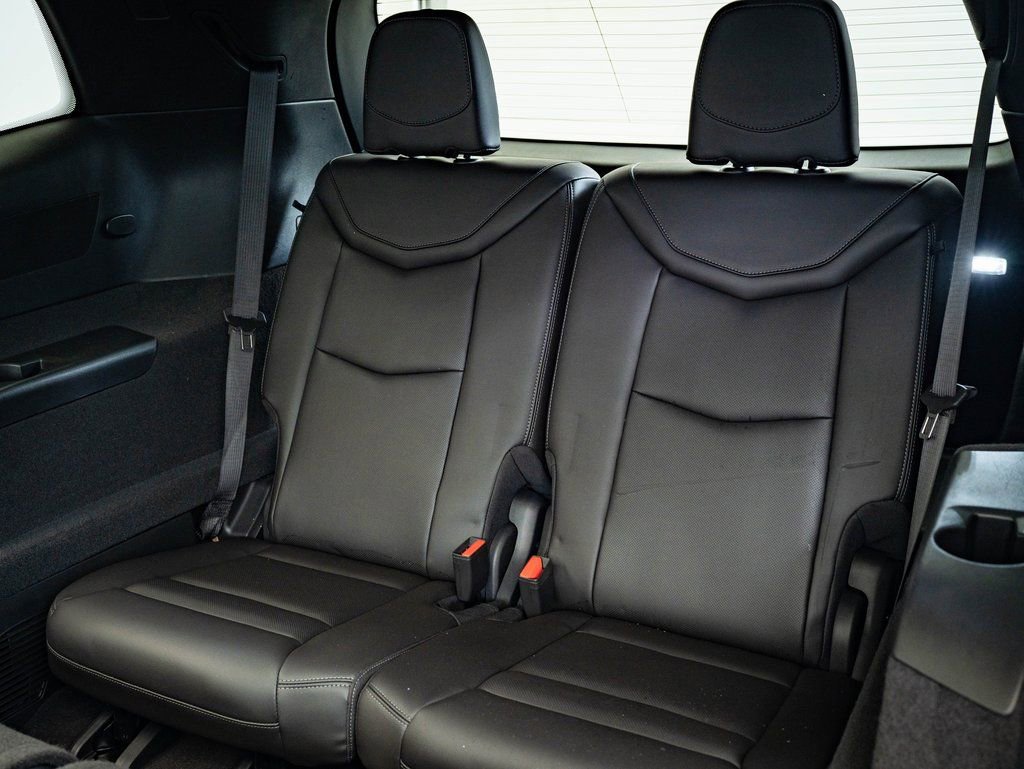 Used 2023 Cadillac XT6 Sport image 35