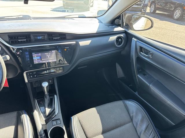 Used 2017 Toyota Corolla SE image 16