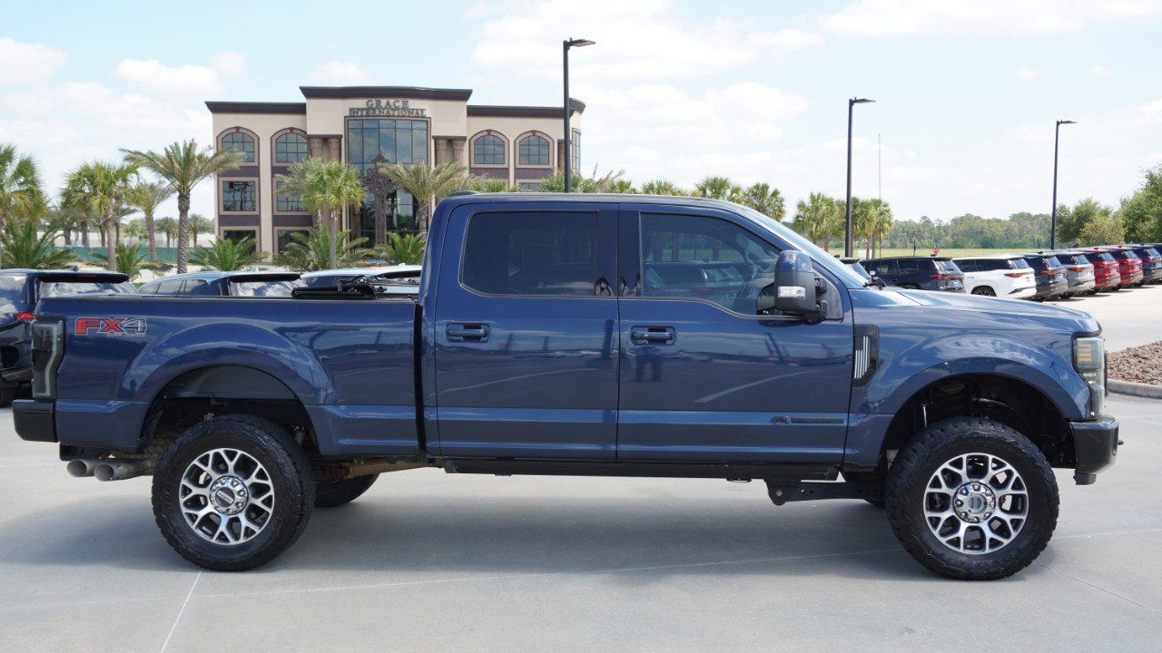 Used 2020 Ford F250 Lariat w/ Lariat Ultimate Package image 4