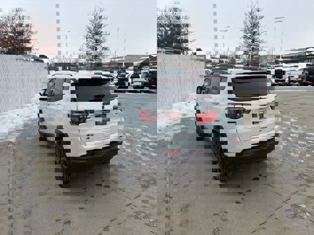 New 2026 Jeep Compass Latitude image 12