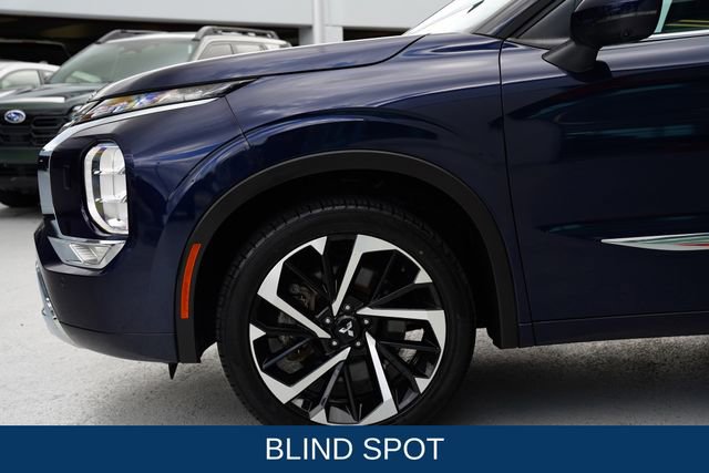 Used 2022 Mitsubishi Outlander SEL image 9