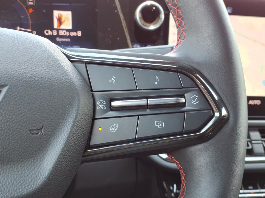 Used 2024 Chevrolet Equinox EV RS image 25