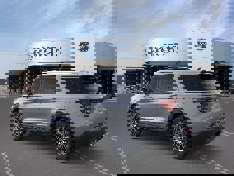 New 2026 Ford Explorer Active image 4