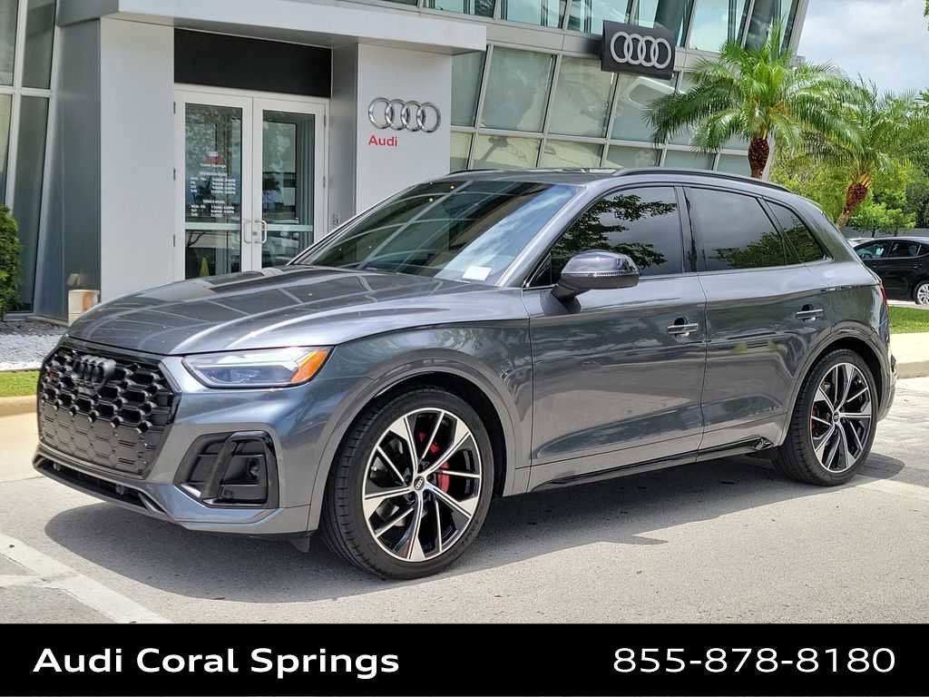 Used 2024 Audi SQ5 Premium Plus w/ Premium Plus Package AWD/4WD image 4
