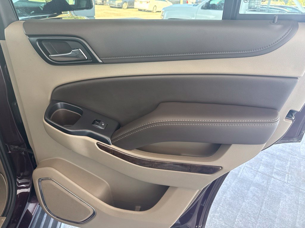 Used 2017 Chevrolet Tahoe LT w/ Luxury Package RWD image 48