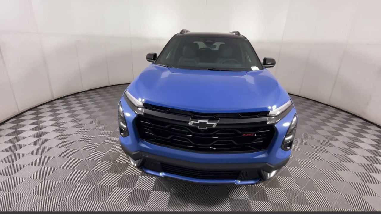 Certified 2025 Chevrolet Equinox RS w/ Safety and Technology Package image 5