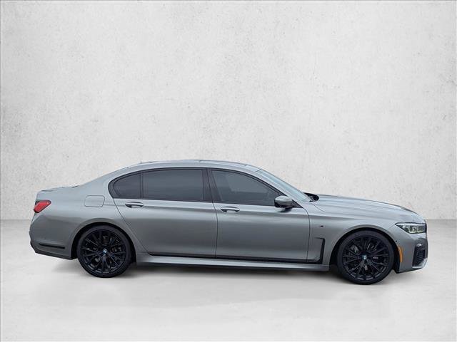 Used 2021 BMW 740i w/ Luxury Rear Seating Package RWD image 4