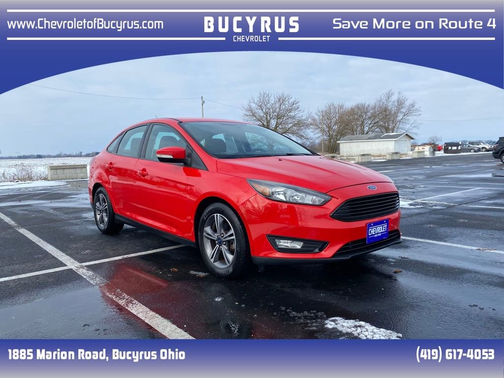 Used 2017 Ford Focus SE image 1