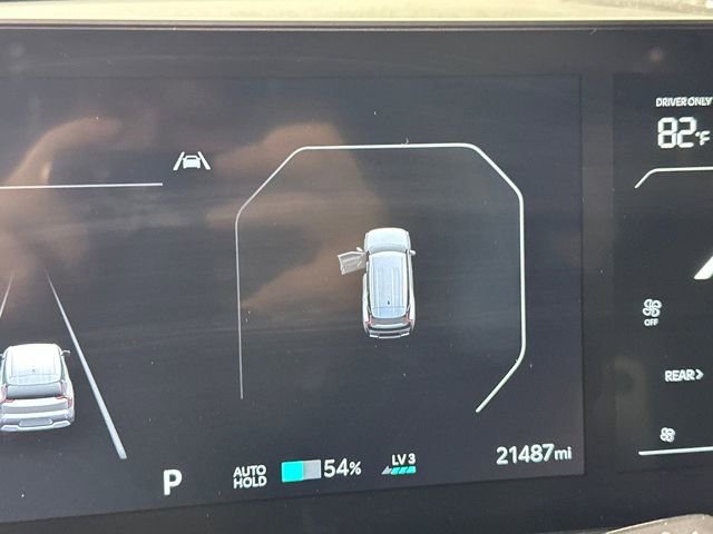 Used 2024 Kia EV9 Wind image 18