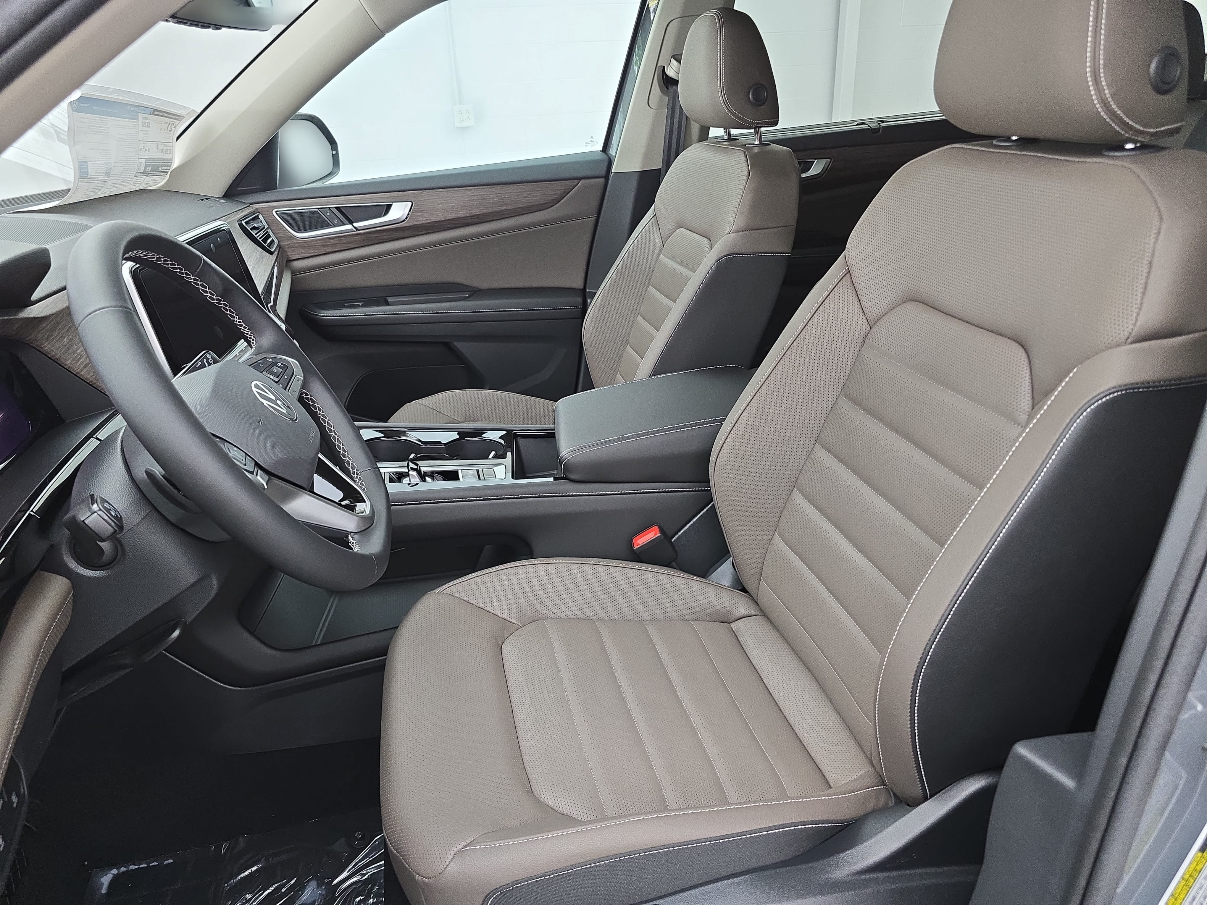 New 2026 Volkswagen Atlas SEL AWD/4WD image 16