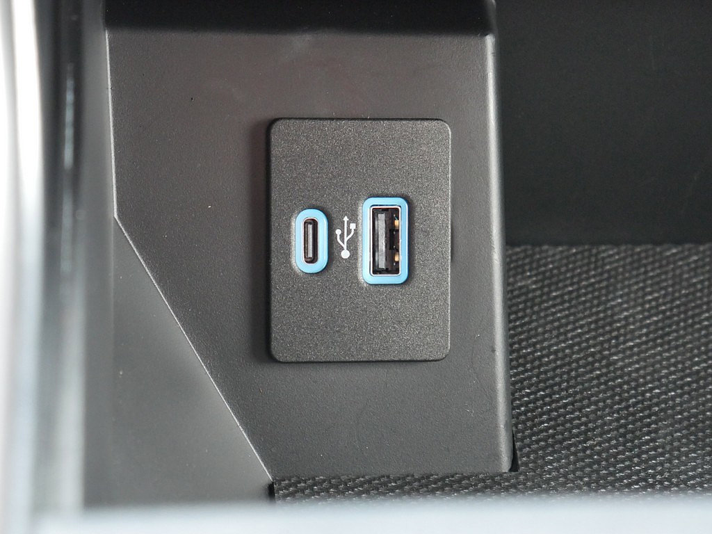 Used 2024 Ford F150 Lariat AWD/4WD image 49