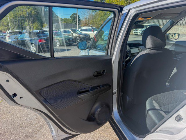 Used 2020 Nissan Kicks S FWD image 15