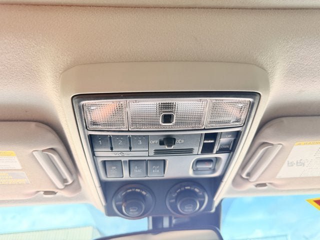 Used 2021 Toyota 4Runner Venture w/ Moonroof Package AWD/4WD image 34