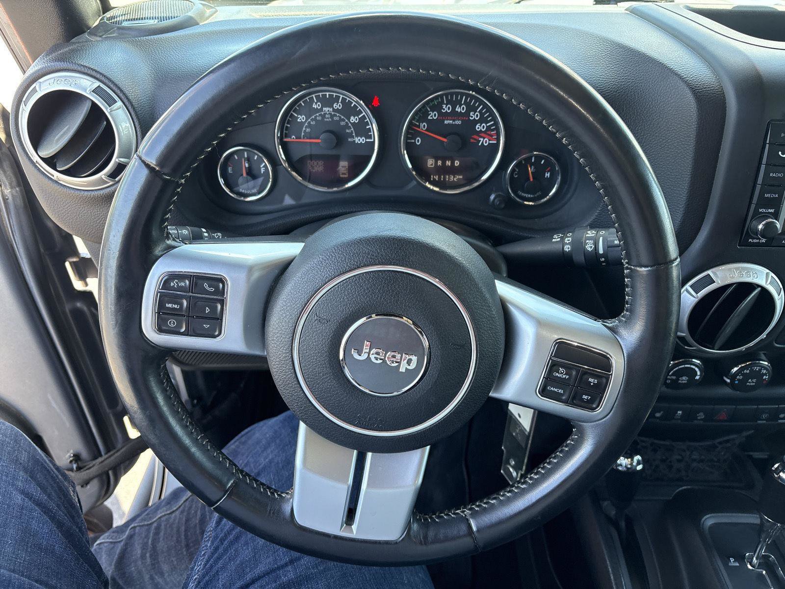 Used 2017 Jeep Wrangler Unlimited Rubicon AWD/4WD image 16