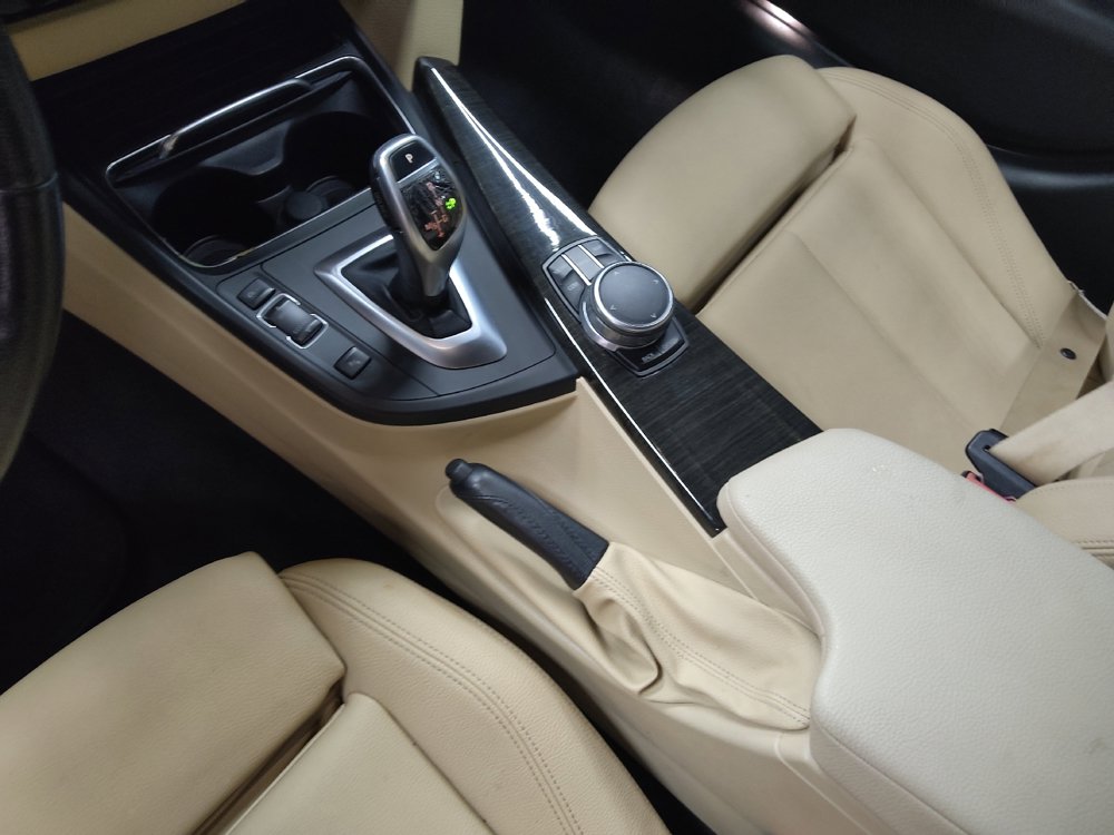 Used 2017 BMW 330i Sedan RWD image 26