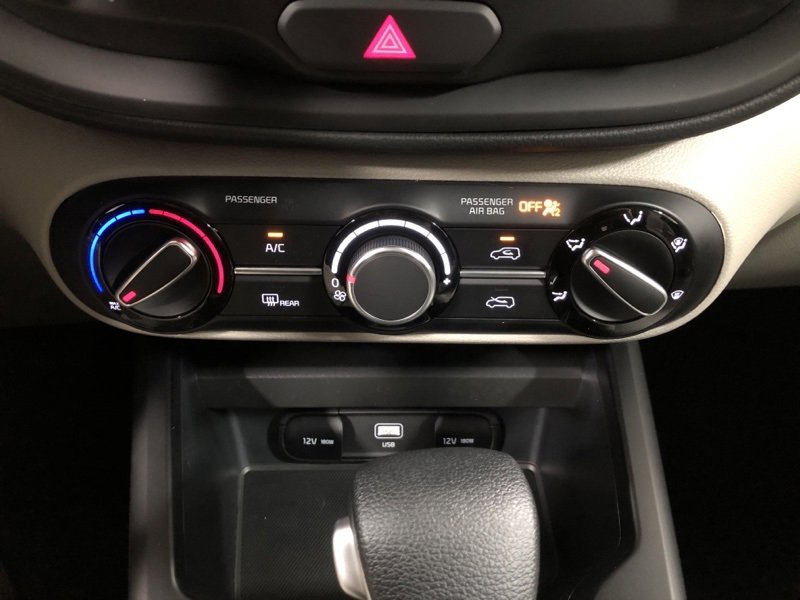 New 2025 Kia Soul LX w/ LX Technology Package image 28