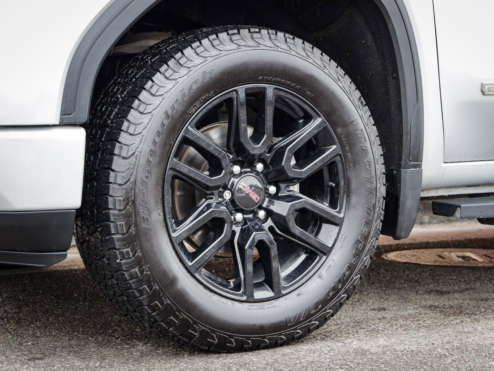 Used 2020 GMC Sierra 1500 Elevation AWD/4WD image 12