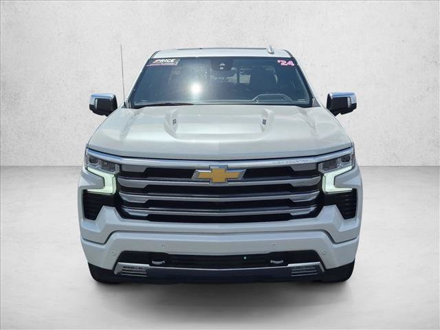 Certified 2024 Chevrolet Silverado 1500 High Country AWD/4WD image 2