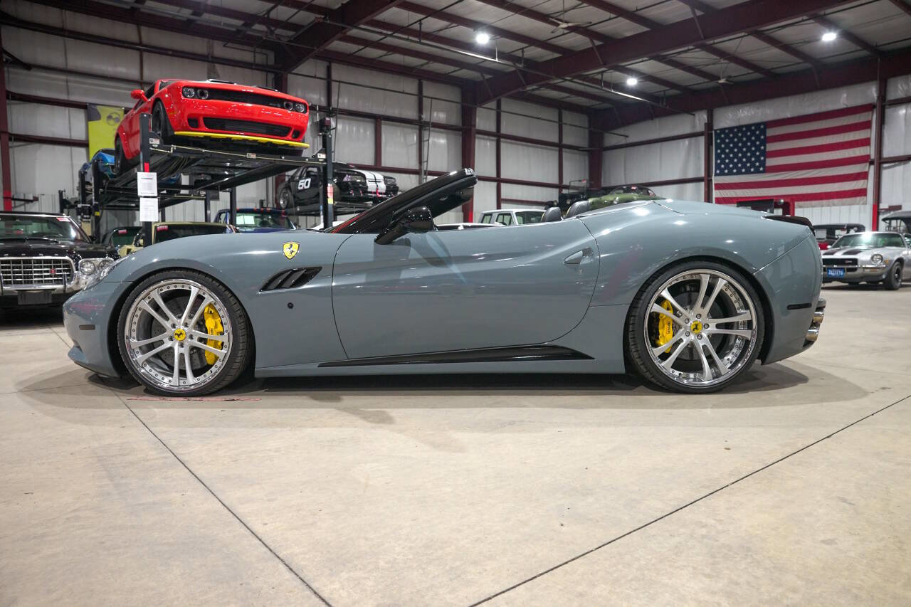 Used 2010 Ferrari California image 4