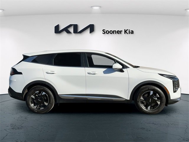 Certified 2026 Kia Sportage LX image 7