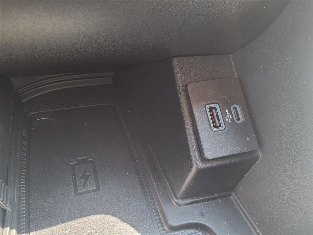 Used 2023 Ford Edge SEL w/ Convenience Package image 18