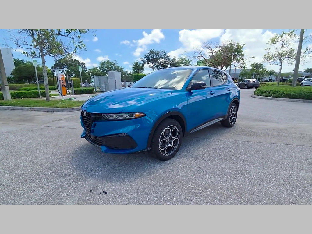 New 2026 Alfa Romeo Tonale w/ Active Assist Package AWD/4WD image 33