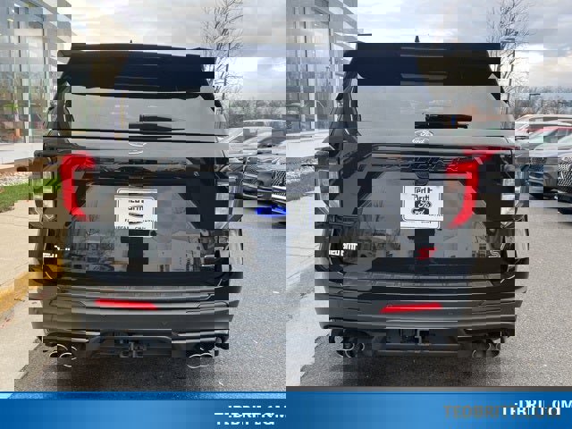 Used 2022 Ford Explorer ST w/ Equipment Group 401A image 7