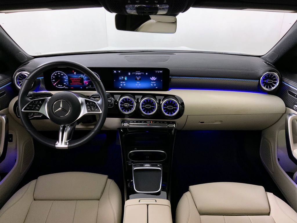 Used 2025 Mercedes-Benz CLA 250 4MATIC image 20