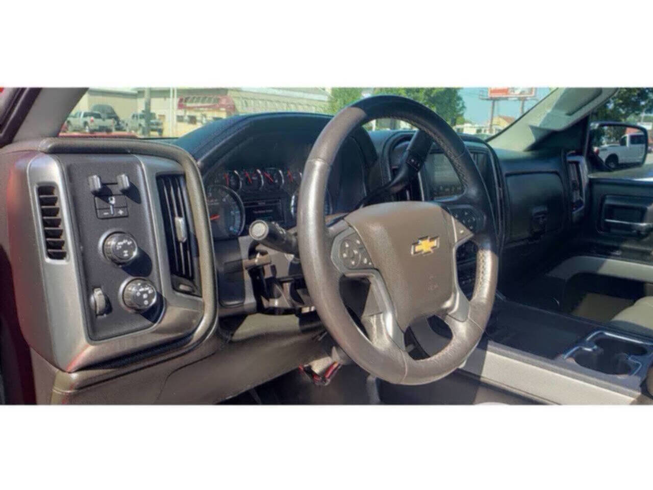 Used 2017 Chevrolet Silverado 1500 LTZ Z71 w/ LTZ Plus Package image 9