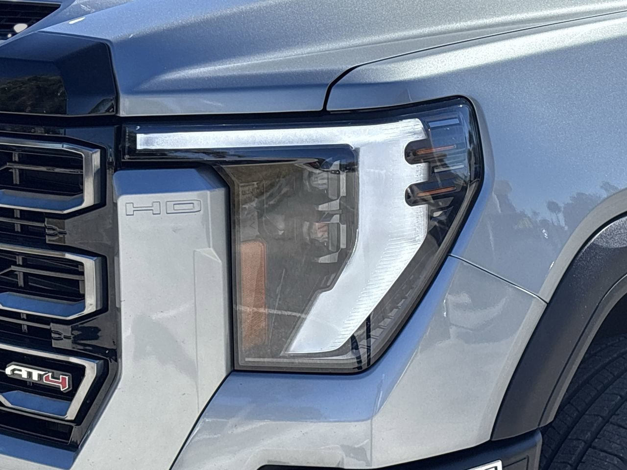 Used 2024 GMC Sierra 3500 AT4 w/ Technology Package image 6