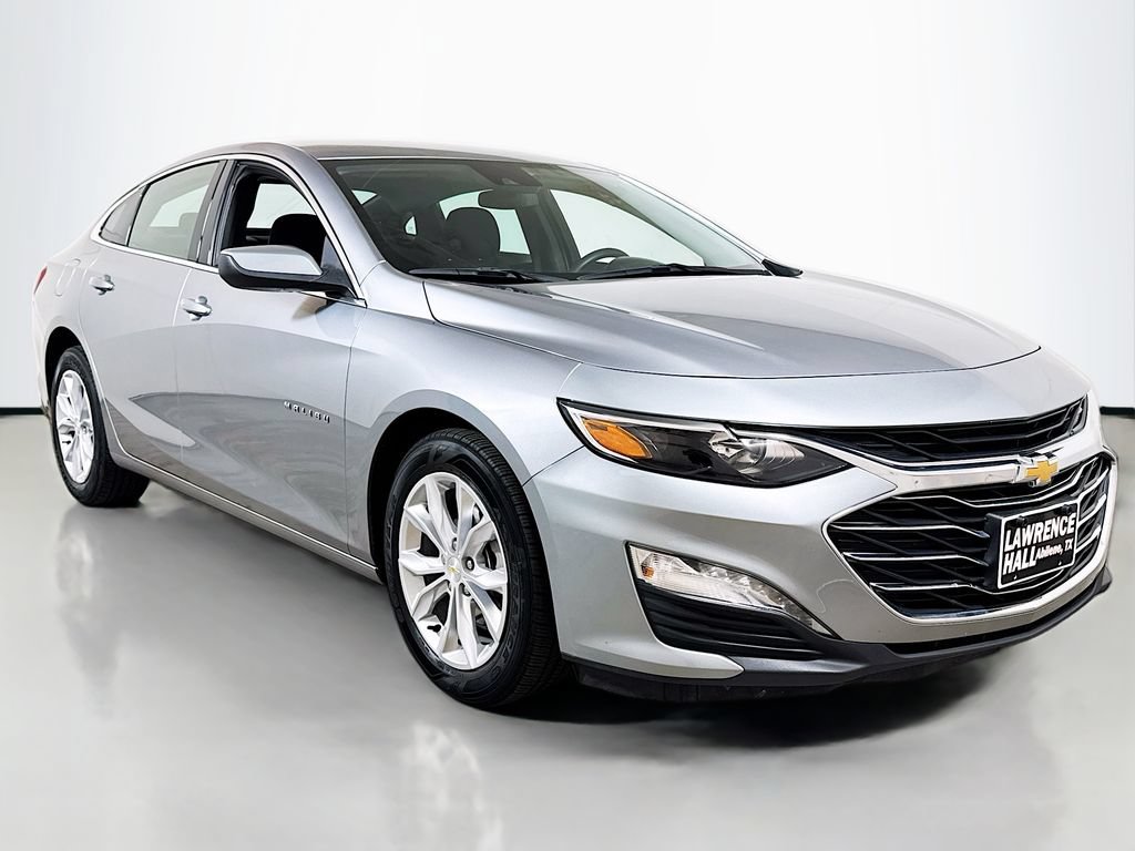 Certified 2025 Chevrolet Malibu LT FWD image 3