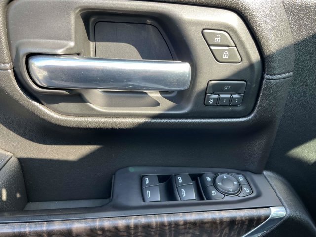 Used 2019 GMC Sierra 1500 Denali w/ Denali Ultimate Package AWD/4WD image 19