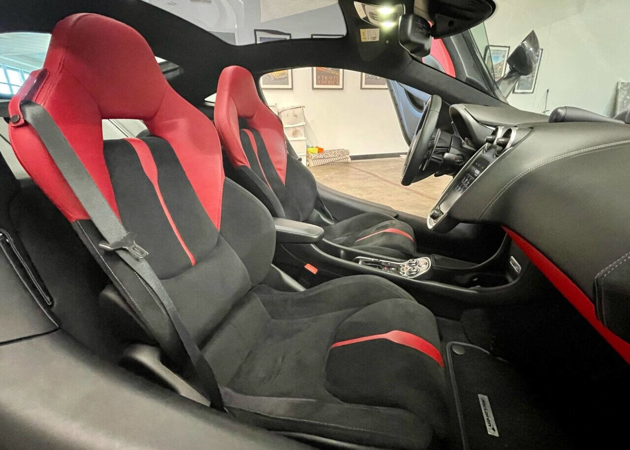 Used 2017 McLaren 570S image 17