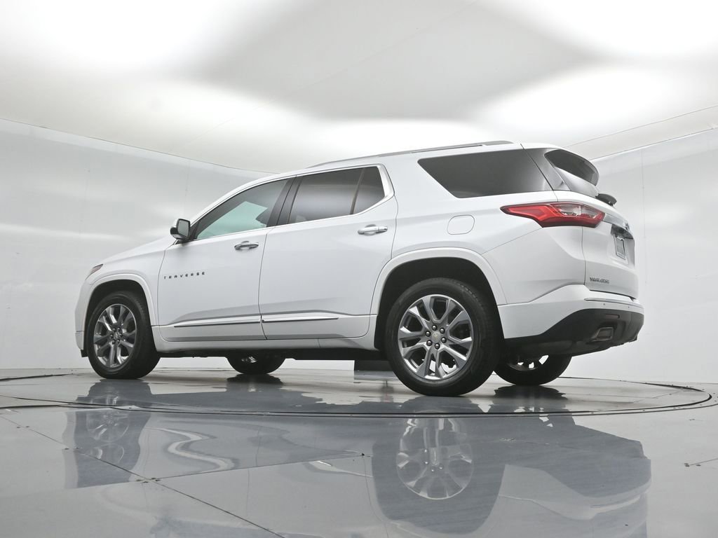 Used 2018 Chevrolet Traverse Premier w/ Driver Confidence II Package FWD image 50