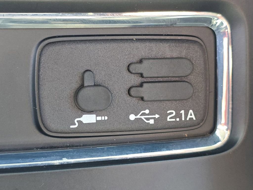 Used 2022 Subaru Ascent Limited w/ Technology Package image 35