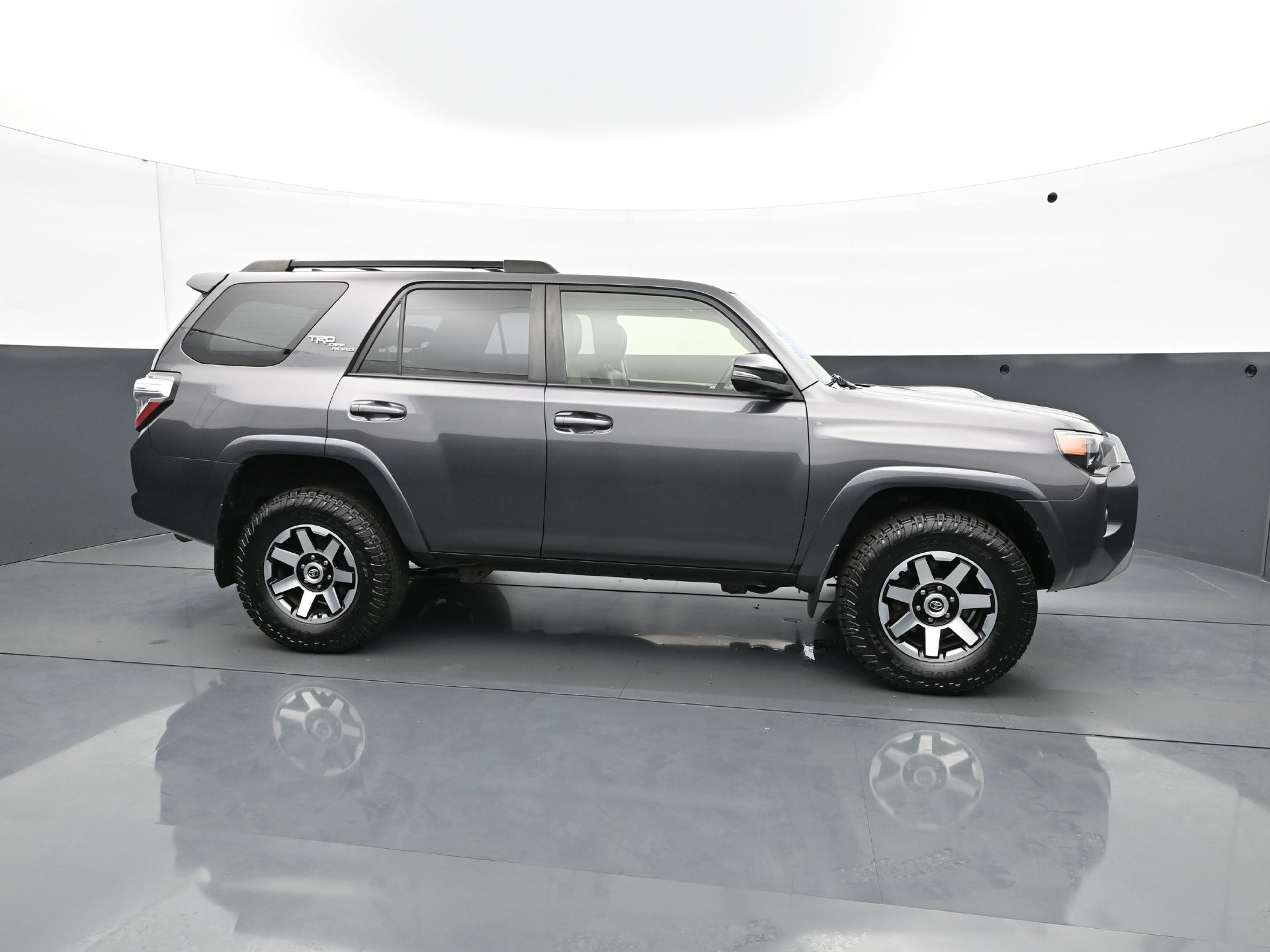 Used 2019 Toyota 4Runner TRD Off-Road Premium AWD/4WD image 8