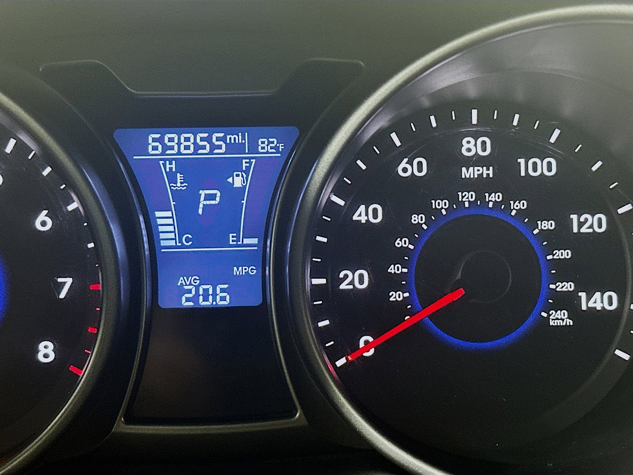 Used 2017 Hyundai Veloster Value Edition image 18