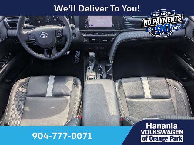 Used 2025 Toyota Camry SE w/ Convenience Package FWD image 14