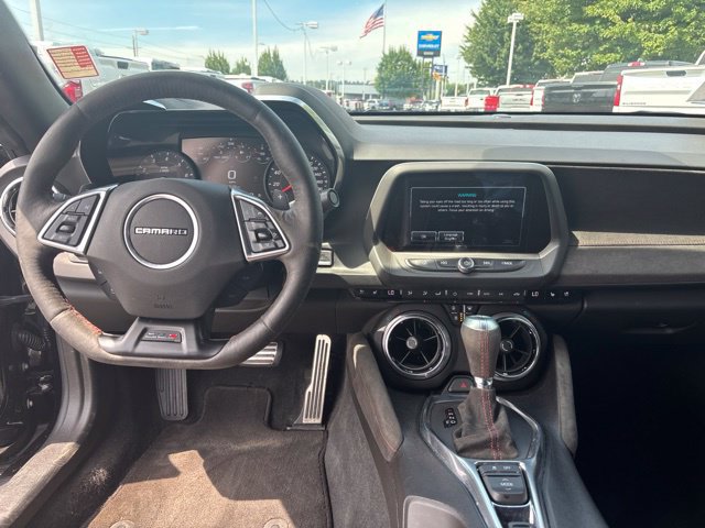 Used 2018 Chevrolet Camaro ZL1 RWD image 16