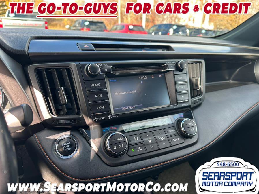 Used 2016 Toyota RAV4 SE image 13
