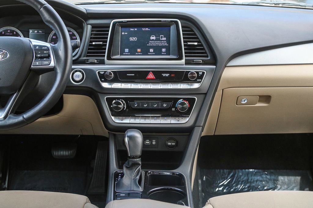 Used 2018 Hyundai Sonata SEL w/ Tech Package 02 image 13