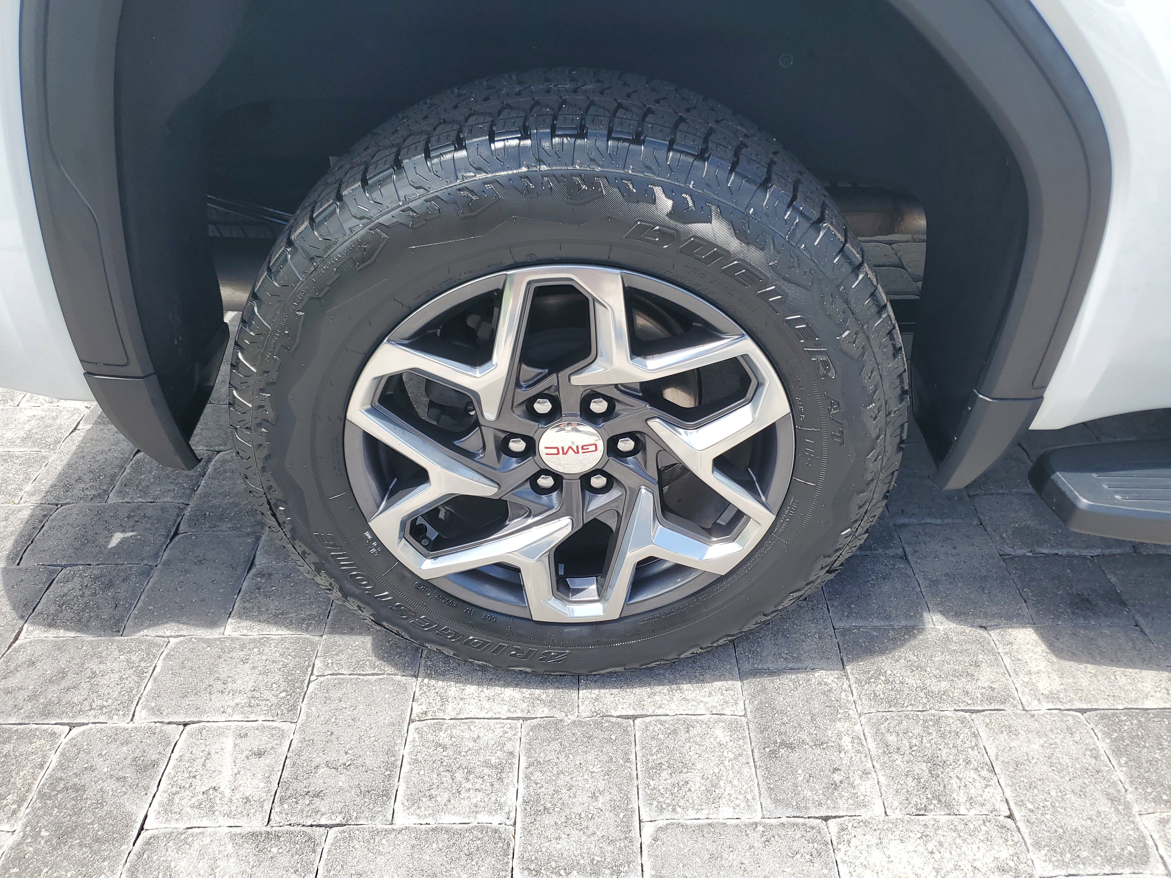 Certified 2023 GMC Sierra 1500 SLT w/ SLT Premium Package AWD/4WD image 7