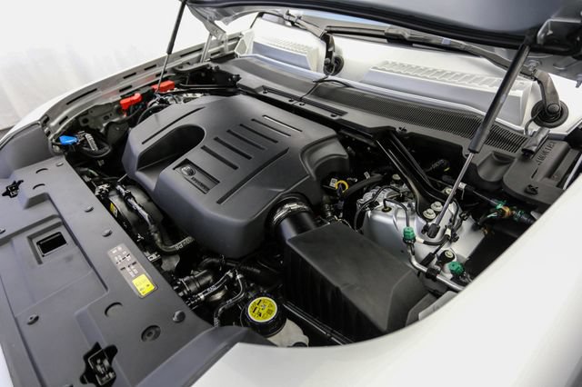 Used 2020 Land Rover Defender 110 SE AWD/4WD image 48