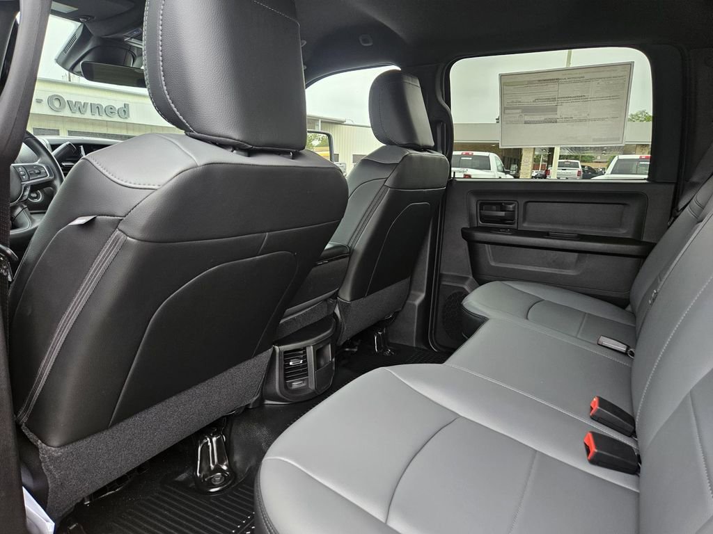 New 2026 RAM 3500 Tradesman AWD/4WD image 31