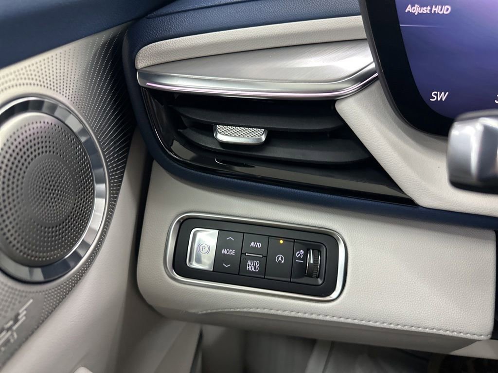 New 2026 Buick Enclave Avenir w/ Super Cruise Package AWD/4WD image 37