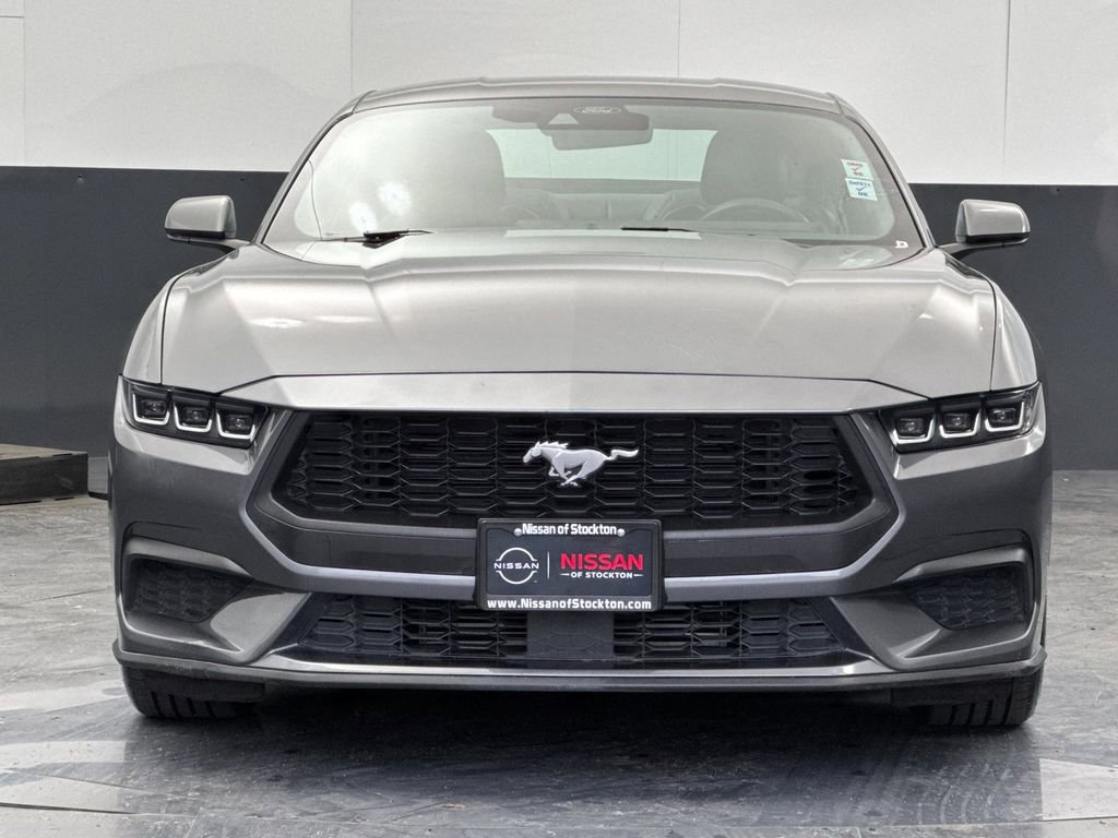 Used 2024 Ford Mustang Premium image 8