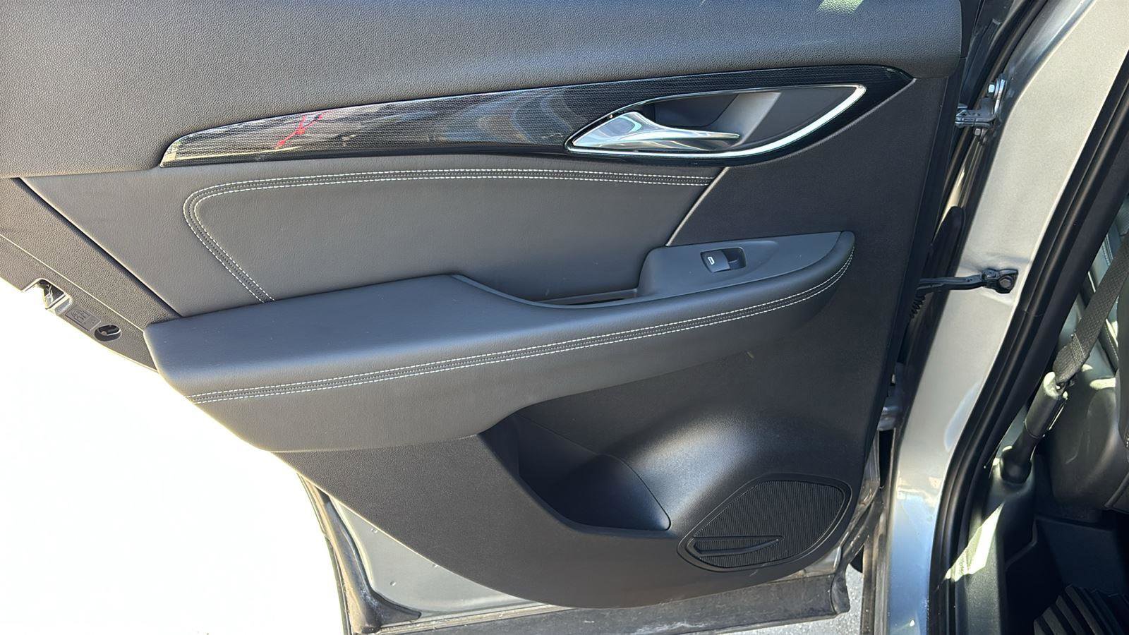 Certified 2023 Buick Envision Essence FWD image 16