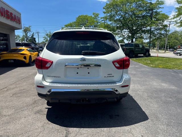 Used 2020 Nissan Pathfinder Platinum AWD/4WD image 3